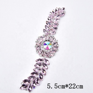 Fantasia Strass fiore Applique in vetro cucire su Marquise tondeggiante toppe di cristallo di Strass per la decorazione della fascia <span class=keywords><strong>da</strong></span> sposa - Product Image 3
