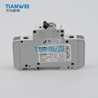 Disjoncteur miniature EATON FAZ-C4/1-NA 1P+N 4A Courbe C pour rail DIN, avec petite bobine solénoïde, contrôle moteur, protection contre les surcharges et les courts-circuits