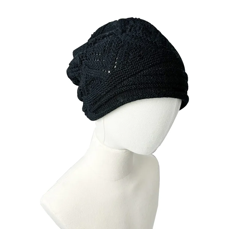 Vente en gros de bonnets tricotés en crochet de couleur unie décontractés de printemps et d'automne pour filles