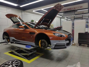 ชุดแต่ง Aston Martin Vantage V8 พร้อมสปอยเลอร์คาร์บอนไฟเบอร์สไตล์ F1 สภาพใหม่ อัพเกรดกันชน - Product Image 5