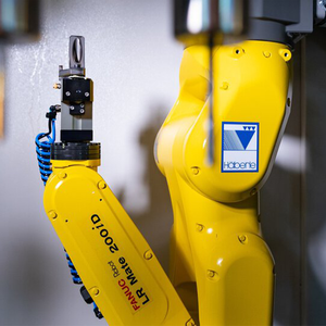 <span class=keywords><strong>Robot</strong></span> de manutention industriel <span class=keywords><strong>FANUC</strong></span> LR Mate 200iD à vitesse rapide avec pince pour la ligne d'assemblage, d'emballage et de préhension automatisée - Product Image 4