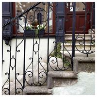 Rampe d'escalier en fer forgé de style classique, balustrade en acier galvanisé, garde-corps de sécurité extérieur pour appartement duplex résidentiel