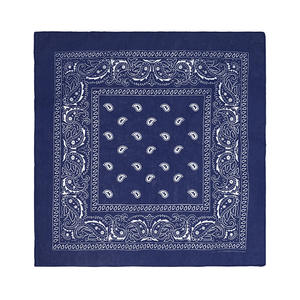 Bandana Personalizzata con Logo Stampato, Fazzoletto Quadrato Morbido per Uomo, Set Regalo per Abito - Product Image 6