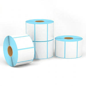 800 ชิ้น 65/70 แกรม 40x30 ม้วนฉลากความร้อนแบบมีกาวในตัว สติ๊กเกอร์บาร์โค้ดแบบกำหนดเอง ขายส่ง ฉลากสำหรับเครื่องชั่งน้ำหนักซูเปอร์มาร์เก็ต - Product Image 1