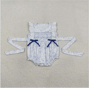 Romper para Bebé Niña con Bordado de Conejo de Pascua y Lazos Azules, Modelo SR3219 - Product Image 5