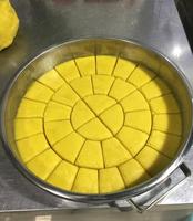 Machine industrielle automatique de découpe et de division de pâte électrique pour pâtisserie, gâteaux, pizzas et pains – Vente chaude directe usine