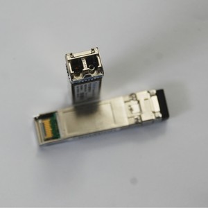 โมดูลออปติคอล Finisar SFP Plus 8G 1310nm 10km เลเซอร์สำหรับอุปกรณ์ไฟเบอร์ออปติก - Product Image 3