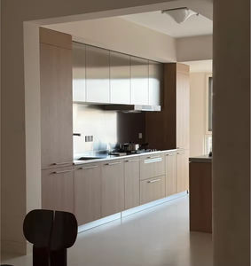 Muebles de Cocina Modernos Personalizados con Detalles en Madera Sólida, Electrodomésticos Integrados, Área de Cocina de Lujo - Product Image 2