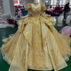 XS270 Vestido de Quinceañera Moderno Dorado con Mangas Largas, Cuello Alto y Perlas, Vestidos de Novia Estilo Imperio para Fiesta - Product Image 5