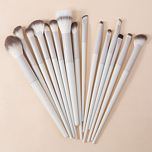 Ensemble de pinceaux de maquillage pour les yeux, pinceau pour le contour du nez et les fards à paupières, poils doux, outil de beauté pour estomper l'eye-liner - Product Image 1