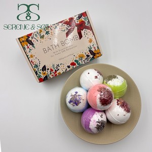 Set di Bombe da Bagno Ecologiche S&Soak per Bambini, Giocattoli a Forma di Cane e Anatra, Oli Essenziali Personalizzabili, Durata 1 Anno, Spa - Product Image 1