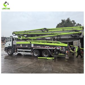 Pompe à béton d'occasion de marque Zoomlion 50m 52m avec châssis Benz en bon état - Product Image 2