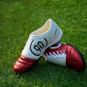 Zapatos <span class=keywords><strong>de</strong></span> fútbol americano personalizados <span class=keywords><strong>de</strong></span> fábrica para hombres, Metal antideslizantes con pinchos <span class=keywords><strong>de</strong></span> zapatos <span class=keywords><strong>de</strong></span> fútbol, plantilla <span class=keywords><strong>de</strong></span> PU, <span class=keywords><strong>botas</strong></span> deportivas FG para césped para niños - Product Image 2