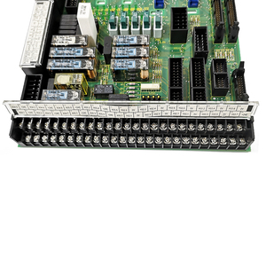 Placa de Circuito PCB de E/S Original Nueva FANUC A16B-1110-0521 - Product Image 3