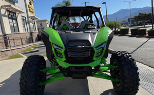 Teryx®4 H2 Deluxe eS <b>UTV</b> 999cc Inline 4 Engine 146 lb-ft Torque 4WD Locking Differential EPS Heavy Duty Terrain Machine - Product Image 3
