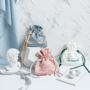 Sacs d'emballage de bijoux de cordon de satin de logo personnalisé de Offre Spéciale mini conception de luxe pour des bijoux et des bougies pour des promotions - Product Image 5