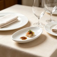 Plat à raviolis en céramique blanche en forme de nuage avec assiette compartimentée et support à sauce, en porcelaine écologique pour les occasions festives