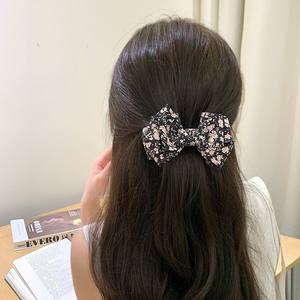 Élégante Pince à Cheveux Banane Rétro en Tissu à Nœud Floral pour Femme, Décoration Capillaire Décontractée, Accessoires Cheveux en Gros - Product Image 2