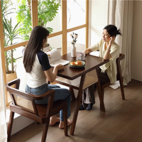 Ensemble de table à manger en bois massif pour 2 personnes, 2 chaises en rotin, écologique, assemblé, style moderne, design compact pour les petits espaces