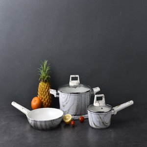 Cuisinière à pression pour une cuisson rapide, fait cuire les aliments en quelques minutes, idéale pour les familles occupées, repas sains et délicieux faits maison au quotidien - Product Image 1