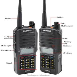 Walkie Talkie Portátil Baofeng UV9Rplus de 5W de Alta Potencia, Intercomunicador Digital Impermeable para Viajes en Auto al Aire Libre y Uso Marítimo - Product Image 6