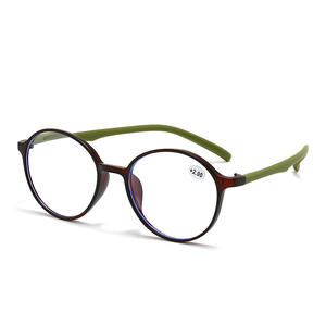 Nouvelles Lunettes de Lecture pour Femmes Style Tendance Verres en Résine Marron Protection Lumière Bleue Printemps 2025 YC11361 - Product Image 4