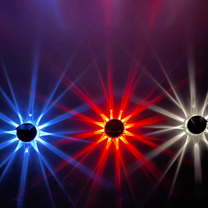 Lámpara Solar de Pared con Forma de Pétalo IP65, Nueva, Decorativa para Jardín Exterior, Plegable, para Parque o Villa - Product Image 1