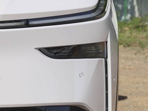 GAC Toyota Bozhi 3X SUV Eléctrico Inteligente ADAS de Largo Alcance con Carga Rápida y Cabina Espaciosa, Vehículo Usado - Product Image 6