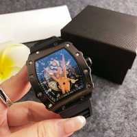 Montre à quartz pour homme de luxe avec cadran squelette tonneau et bracelet en silicone