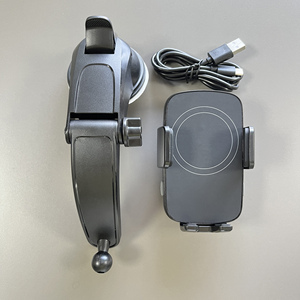 Nouvelle ventouse de charge rapide 15W support de téléphone portable de voiture <span class=keywords><strong>Induction</strong></span> automatique support de téléphone de voiture chargeur sans fil - Product Image 6