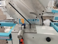 Sierra de Corte Eworld de Cabezal Único, Alimentada por Motor de Aluminio, 2.2kW, Modelo 450A 45/90, con 1 Año de Garantía para Marcos de Ventanas