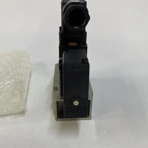 Original-SMC 80-VFS3110-5DZ-02 <b>Solenoid</b> Valve Base - Product Image 4