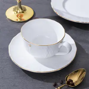 بيتو مجموعة ادوات الشاي الابيض والذهبي الذهبية مجموعة الديكور الحديثة الفاخرة الذهبية قدرة كبيرة 1000ML