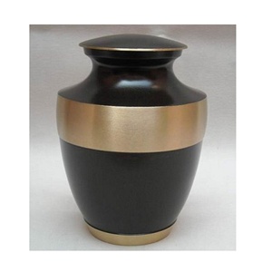 Urne funéraire Arcadia noire à bande dorée, best-seller, urne funéraire solide pour les cendres, pour les services funéraires - Product Image 1