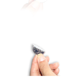 Gioco di Magia da Strada BrilliantMagic, Trucco del Mezzo Dollaro Pieghevole, Accessorio in Metallo per Maghi, Strumento per Mordere Monete Grandi - Product Image 1