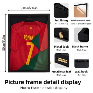 กรอบโชว์เสื้อเจอร์ซีย์สีดำสำหรับบาสเกตบอล ฟุตบอล ติดผนัง พร้อมที่แขวนสองอัน กรอบรูปเสื้อผ้าทำมือ - Product Image 2