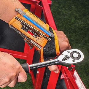 Nouveau produit : Sangle de poignet magnétique pour outils, épaisse et absorbante, pour la fixation et la protection des outils domestiques. - Product Image 4
