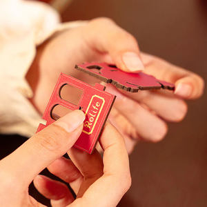 Robotime <span class=keywords><strong>Rolife</strong></span> TGE01 Century Train Kit d'insertion de serre-livres d'étagère de bricolage Serre-livres 3D Puzzles en bois Miniature House Book Nooks - Product Image 4