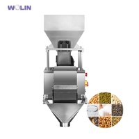 Machine de remplissage linéaire pour aliments, appareil d'emballage domestique, pour emballer les koialiments, les arêtes, céréales