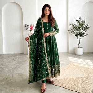 Costume Anarkali en polyester brodé vert avec dupatta, tenue traditionnelle indienne et pakistanaise pour femmes, longueur au sol, pour mariage - Product Image 1