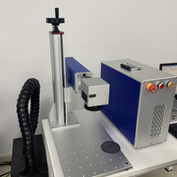 Machine de gravure laser à fibre de type mini de bureau Smida 20GV-M 20W pour le marquage des matériaux métalliques et non métalliques