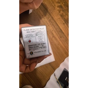 Relé Detector de Llama VOLCANO RDV-1005-100, 1 Contacto Normal Abierto, 3A, AC90-132V, Para Uso Industrial - Product Image 1