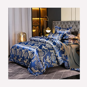 Set Copripiumino in Raso 4 Pezzi, Design Floreale Jacquard Europeo, Lussuoso per Matrimoni e Uso Domestico, Personalizzabile per Tutte le Stagioni - Product Image 1
