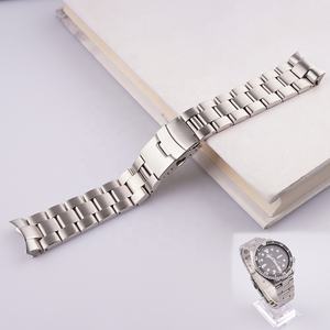 <span class=keywords><strong>Bracelet</strong></span> de montre à maillons d'extrémité incurvés solides en acier 316L brossé argenté de 22mm pour Seik <span class=keywords><strong>SKX</strong></span> 007/009 - Product Image 1