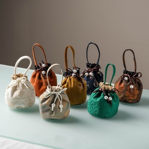 Housse de tasse à thé en tissu portable, sac de rangement, ensemble de thé de qualité supérieure, nouveau style chinois, trois significations et mille univers - Product Image 1