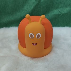 Veilleuse LED en forme d'escargot mignon, lampe pour enfants en silicone souple, lumière chaude à intensité variable, rechargeable par USB avec minuterie de 30/60 minutes - Product Image 4