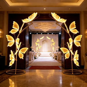 Arche lumineuse LED en métal LEDA en forme de papillon, support de décoration pour allée de mariage, toile de fond illuminée, accessoire de scène pour fête - Product Image 1