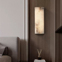 Applique murale ZeroUNO en albâtre, design personnalisé en marbre d'albâtre naturel, lampe murale LED, lampe murale de chevet, minimalisme nordique