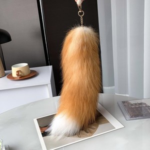 Nueva llegada 40cm tamaño grande Foxtail Fluffy llavero Real Fox Fur Tail bolso encanto decoración ligero Natural Fox Tails llavero - Product Image 3