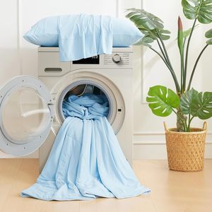 Edredón Refrigerante Tamaño Queen, Mantas Refrigerantes para Personas que Sienten Calor al Dormir <span class=keywords><strong>y</strong></span> Sudores Nocturnos, Edredón de Verano Azul Cielo para Cama Tamaño Queen - Product Image 5